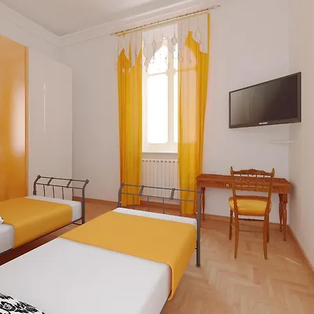 Casa Di Clara * Turin